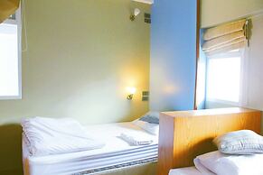 Tawan Bed Club