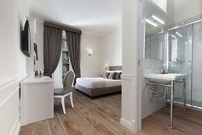 La Fontanina Suites