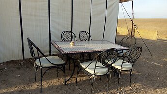 Ghwirate Taalab Bivouac - Campsite