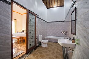 Crystal Bay Villa