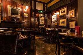 Fox and Anchor