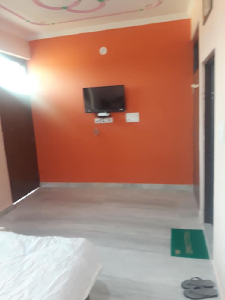 Kukas Guest House