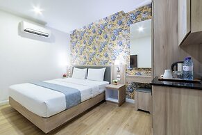 Leela Orchid Hotel