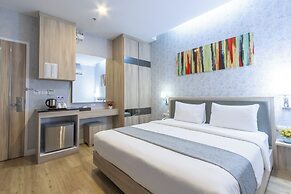 Leela Orchid Hotel