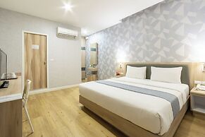 Leela Orchid Hotel