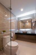 Leela Orchid Hotel