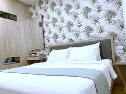 Leela Orchid Hotel