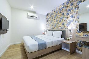 Leela Orchid Hotel