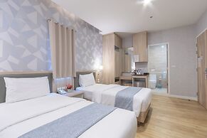 Leela Orchid Hotel