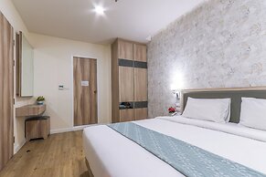 Leela Orchid Hotel