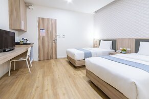 Leela Orchid Hotel
