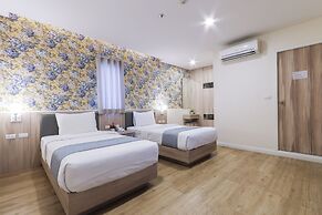 Leela Orchid Hotel