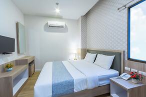 Leela Orchid Hotel