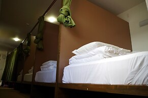Guesthouse IMARI Honjin - Hostel