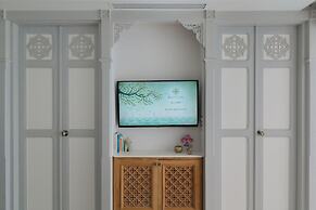 The Inside House