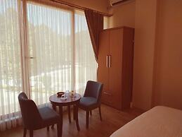 Kizkalesi Hotel