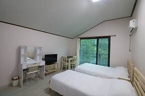 Bandibyeol Pension