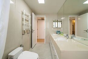 Tyms High Serviced Residence Shanghai Xujiahui Metro