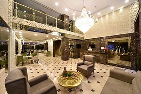 Pelican House Hotel