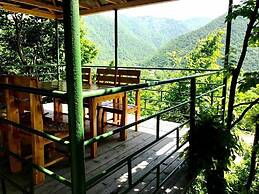 Kungut Hotel & Resort