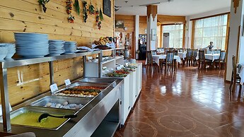 Kungut Hotel & Resort