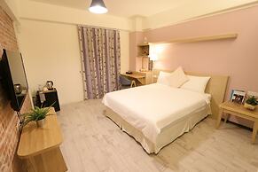 Flora INN