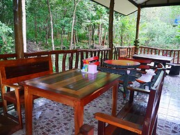 Mata Guesthouse