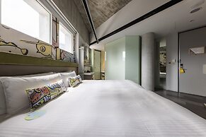 Cosmos Hotel Huashan Town