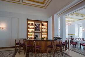 Le Bokor Palace