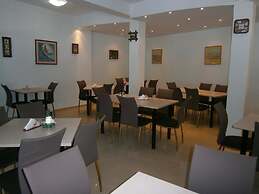Ariana Hotel - All Inclusive