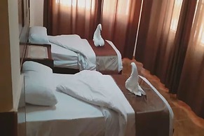 Al-Nujoom Hotel Suites
