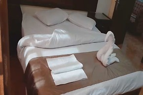 Al-Nujoom Hotel Suites