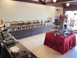 Golden Amoon Resort