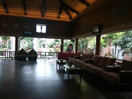 Golden Amoon Resort