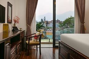 Sapa Mountain Queen House