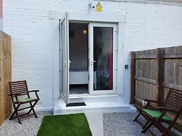Singer House