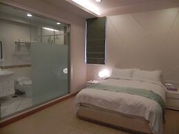 Zhuyuan Ju B&B