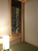 The Yuraku