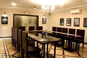 Larish Residency