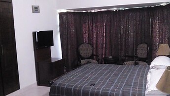 Larish Residency