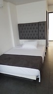 Hotel Grand H&R