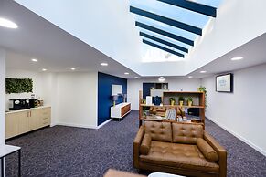 Mantra Albury Hotel