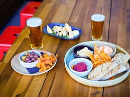 Mantra Albury Hotel
