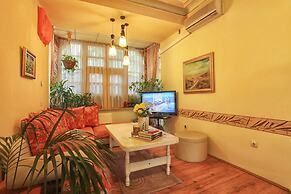 Guesthouse Tomovi