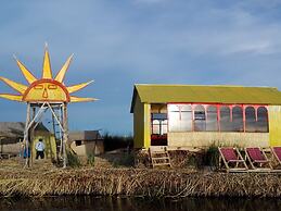 Uros Aruntawi Lodge