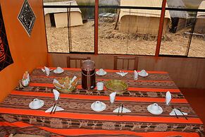 Uros Aruntawi Lodge