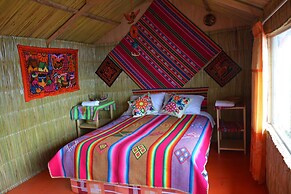 Uros Aruntawi Lodge