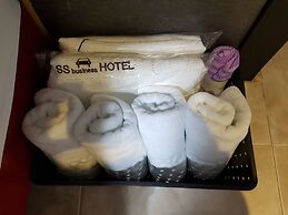 Business Hotel