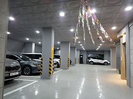 Business Hotel