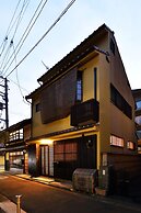 karaku Inn